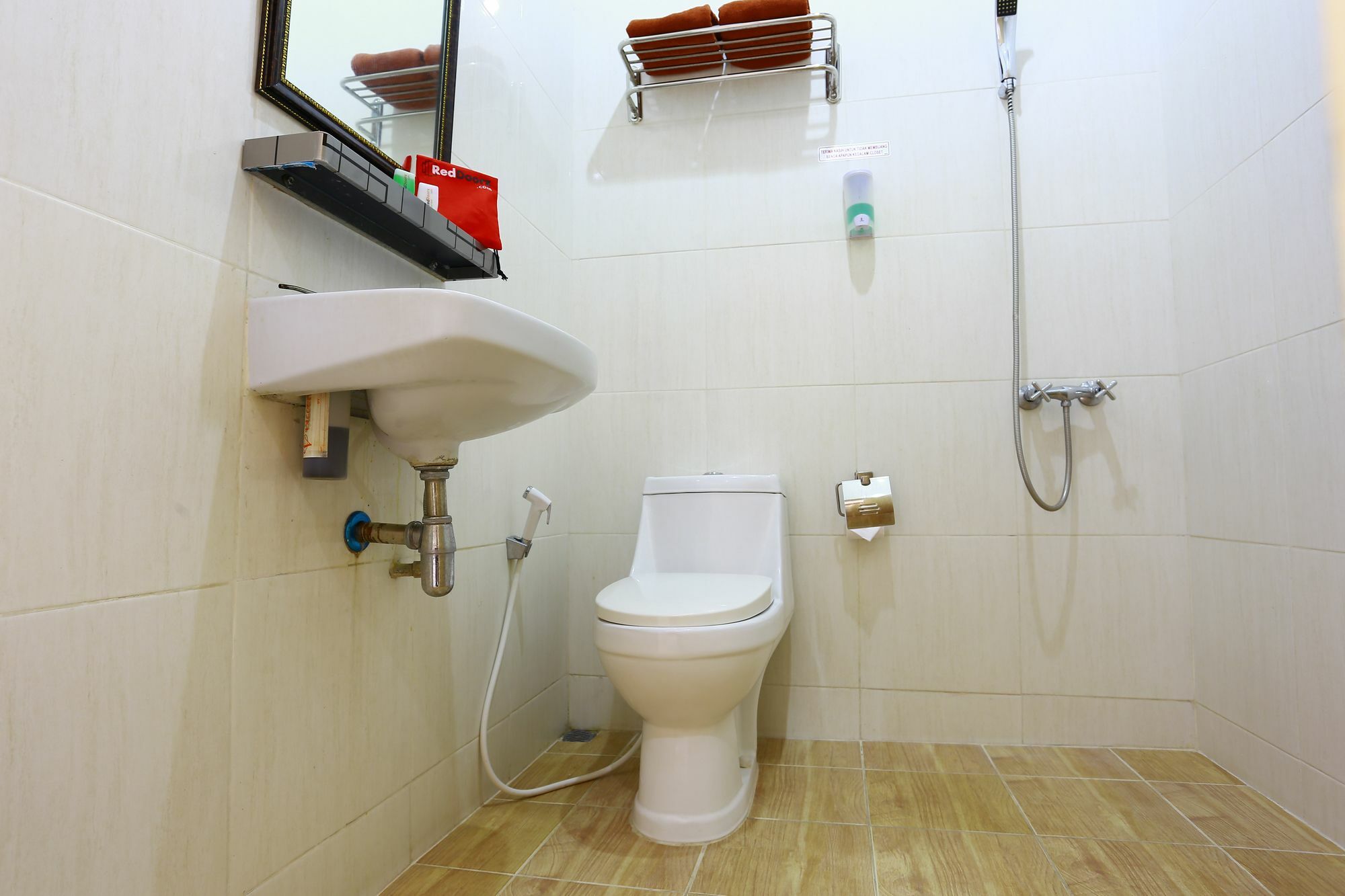 Hotel Reddoorz Near Prawirotaman 2 Jogyakarta Zewnętrze zdjęcie