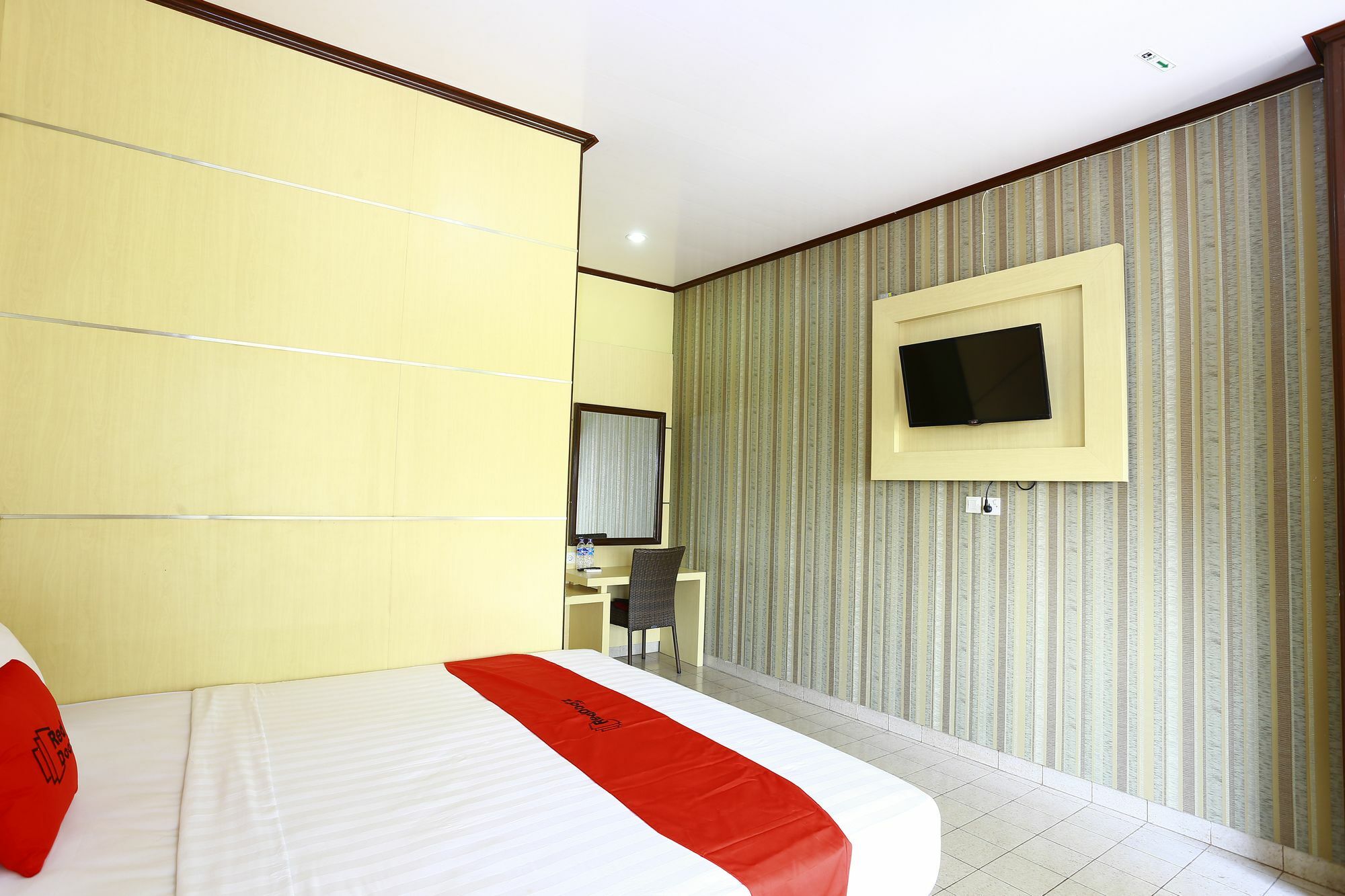 Hotel Reddoorz Near Prawirotaman 2 Jogyakarta Zewnętrze zdjęcie